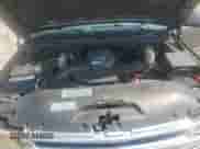 2002 Chevrolet Suburban LT z VIN 1GNFK16Z72J122181, wystawiony jako Copart lot #65336824 z przebiegiem 298 076 mil mil oraz Szkoda całkowita • Salvage title. Historia ofert i sprzedaży dostępna na DreamBid. Obrazek 12.