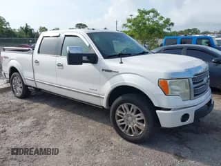 2011 Ford F-150 XLT z VIN 1FTFW1ET8BFD22161, wystawiony jako IAAI lot #42345990 z przebiegiem 64 449 mil mil oraz . Historia ofert i sprzedaży dostępna na DreamBid. Obrazek 1.