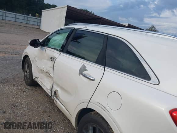 2016 Kia Sorento SXL с VIN 5XYPKDA13GG141804, выставлен на аукционе IAAI как лот 43312378 с пробегом 202 688 миль миль и . История ставок и продаж доступна на DreamBid. Изображение 20.