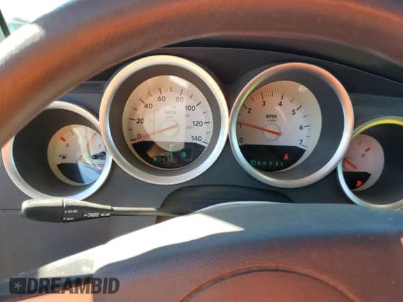 2005 Dodge Magnum SE с VIN 2D4FV48V05H153020, выставлен на аукционе Copart как лот 80789114 с пробегом 204 180 миль миль и Списание • Salvage title. История ставок и продаж доступна на DreamBid. Изображение 9.