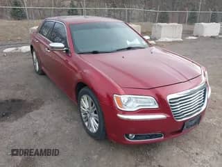 2012 Chrysler 300 C z VIN 2C3CCAKT4CH217217, wystawiony jako IAAI lot #41502473 z przebiegiem 193 258 mil mil oraz . Historia ofert i sprzedaży dostępna na DreamBid. Obrazek 1.