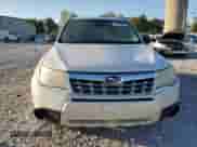 2012 Subaru Forester X z VIN JF2SHABC4CH424299, wystawiony jako Copart lot #81882635 z przebiegiem 117 918 mil mil oraz Czysty tytuł • Clean title. Historia ofert i sprzedaży dostępna na DreamBid. Obrazek 5.