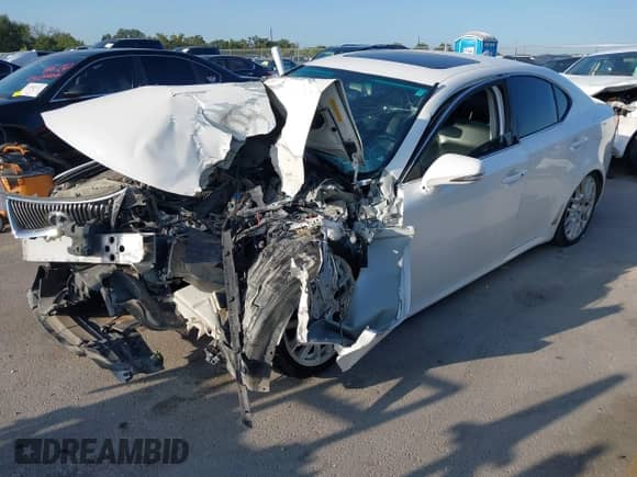 2010 Lexus IS 250 z VIN JTHBF5C26A5122477, wystawiony jako IAAI lot #43112819 z przebiegiem Nie podano mil oraz . Historia ofert i sprzedaży dostępna na DreamBid. Obrazek 18.