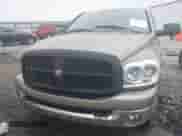 2007 Dodge 1500 SLT z VIN 3D7KR19D17G809058, wystawiony jako IAAI lot #41558278 z przebiegiem 163 346 mil mil oraz . Historia ofert i sprzedaży dostępna na DreamBid. Obrazek 12.