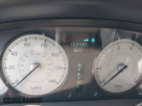 2005 Chrysler 300 Touring z VIN 2C3JA53G75H120988, wystawiony jako IAAI lot #43255891 z przebiegiem 153 485 mil mil oraz . Historia ofert i sprzedaży dostępna na DreamBid. Obrazek 7.