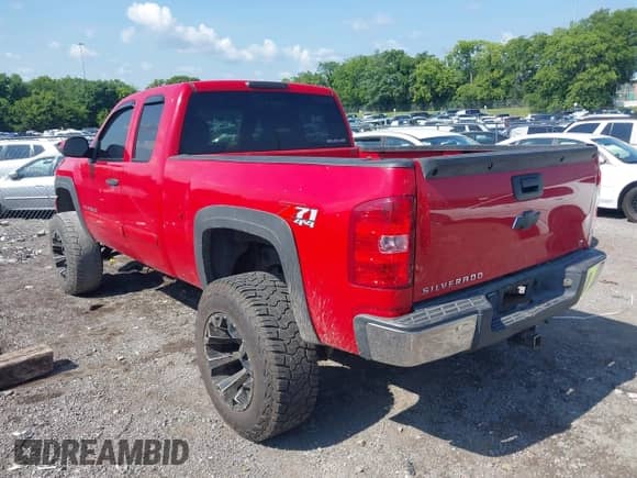 2007 Chevrolet Silverado 1500 Work Truck с VIN 1GCEK19J87Z626872, выставлен на аукционе IAAI как лот 42722535 с пробегом 199 482 миль миль и . История ставок и продаж доступна на DreamBid. Изображение 3.