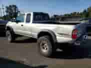 2002 Toyota Tacoma z VIN 5TEWN72NX2Z070220, wystawiony jako Copart lot #81276465 z przebiegiem 143 793 mil mil oraz Szkoda całkowita • Salvage title. Historia ofert i sprzedaży dostępna na DreamBid. Obrazek 2.