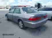 2000 Honda Accord LX с VIN 1HGCG1647YA038258, выставлен на аукционе IAAI как лот 42588839 с пробегом 145 598 миль миль и . История ставок и продаж доступна на DreamBid. Изображение 3.