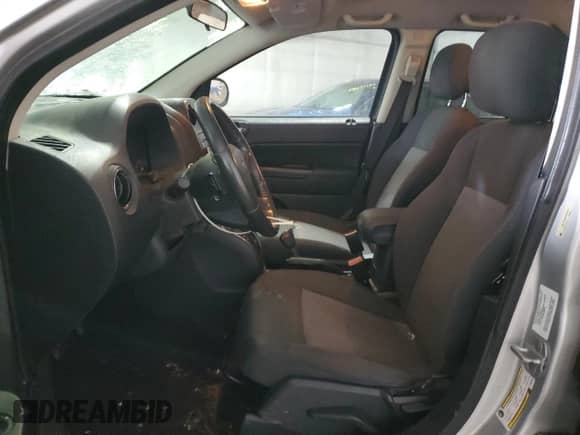 2010 Jeep Compass Latitude с VIN 1J4NF1FB8AD620344, выставлен на аукционе Copart как лот 88244265 с пробегом 169 861 миль миль и Чистый • Clean title. История ставок и продаж доступна на DreamBid. Изображение 7.