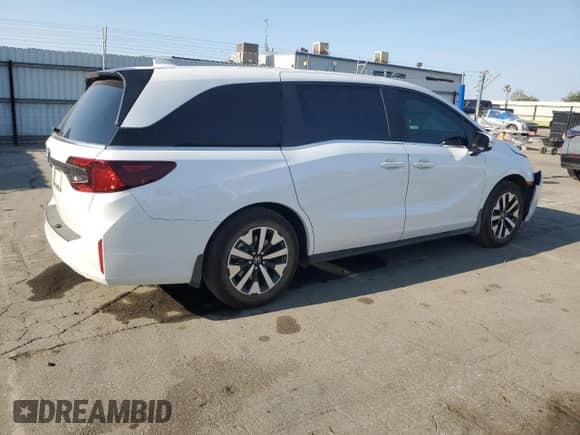 2025 Honda Odyssey EX-L с VIN 5FNRL6H61SB039176, выставлен на аукционе Copart как лот 70780845 с пробегом 18 896 миль миль и Списание • Salvage title. История ставок и продаж доступна на DreamBid. Изображение 3.