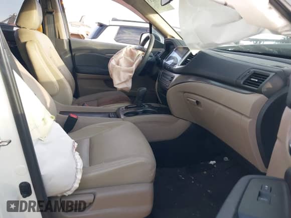 2016 Honda Pilot EX z VIN 5FNYF5H37GB038415, wystawiony jako IAAI lot #43113213 z przebiegiem 168 977 mil mil oraz . Historia ofert i sprzedaży dostępna na DreamBid. Obrazek 5.