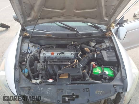 2009 Honda Accord LX с VIN 1HGCP26399A003946, выставлен на аукционе IAAI как лот 43154541 с пробегом Не указан миль и . История ставок и продаж доступна на DreamBid. Изображение 10.