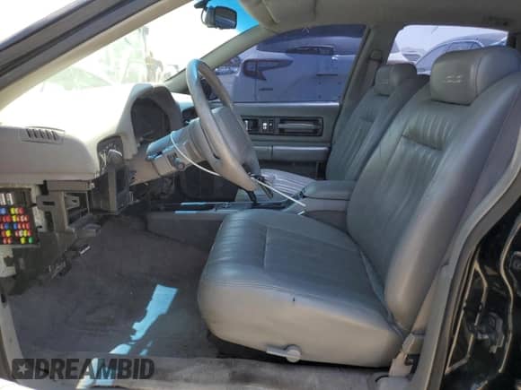 1996 Chevrolet Caprice 1SA Special Value с VIN 1G1BL52P7TR106459, выставлен на аукционе Copart как лот 62546605 с пробегом 68 547 миль миль и Списание • Salvage title. История ставок и продаж доступна на DreamBid. Изображение 7.