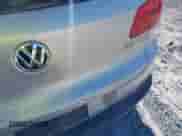 2012 Volkswagen Tiguan S с VIN WVGAV7AX1CW586635, выставлен на аукционе IAAI как лот 43473197 с пробегом 122 305 миль миль и . История ставок и продаж доступна на DreamBid. Изображение 6.