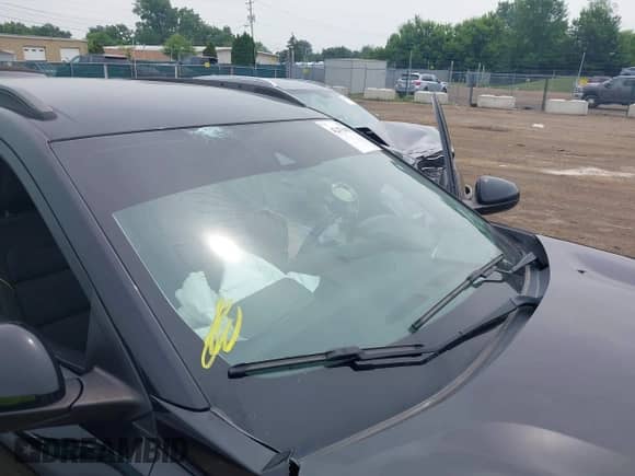 2024 Chevrolet Trax ACTIV with VIN KL77LKE20RC000424, listed as a IAAI auction lot 42476985 with 60,200 mi miles and . Bid and sale history available at DreamBid. Image 17.