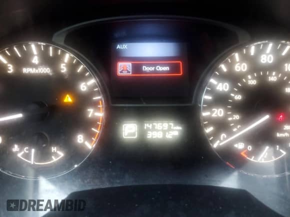 2015 Nissan Altima S z VIN 1N4AL3AP6FC237453, wystawiony jako Copart lot #84453755 z przebiegiem 147 697 mil mil oraz Szkoda całkowita • Salvage title. Historia ofert i sprzedaży dostępna na DreamBid. Obrazek 9.