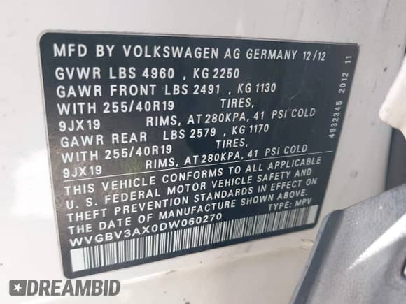 2013 Volkswagen Tiguan S z VIN WVGBV3AX0DW060270, wystawiony jako IAAI lot #42703723 z przebiegiem 96 922 mil mil oraz . Historia ofert i sprzedaży dostępna na DreamBid. Obrazek 9.