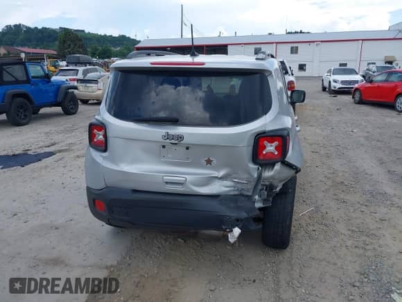 2018 Jeep Renegade Latitude with VIN ZACCJABB4JPH67246, listed as a IAAI auction lot 42740177 with 93,470 mi miles and . Bid and sale history available at DreamBid. Image 15.