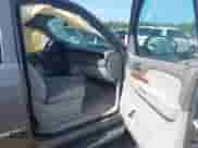 2007 Chevrolet Suburban LS with VIN 1GNFC16J77R260500, listed as a IAAI auction lot 42787990 with 167,163 mi miles and . Bid and sale history available at DreamBid. Image 5.