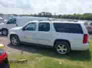 2014 Chevrolet Suburban LTZ с VIN 1GNSKKE78ER134057, выставлен на аукционе IAAI как лот 42608902 с пробегом 126 762 миль миль и . История ставок и продаж доступна на DreamBid. Изображение 14.