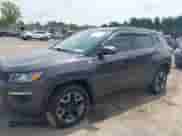 2018 Jeep Compass Trailhawk z VIN 3C4NJDDBXJT198919, wystawiony jako IAAI lot #42685470 z przebiegiem 139 764 mil mil oraz . Historia ofert i sprzedaży dostępna na DreamBid. Obrazek 18.