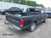 1989 Chevrolet S-10 с VIN 1GCCS14Z5K2166012, выставлен на аукционе IAAI как лот 43085062 с пробегом 289 281 миль миль и . История ставок и продаж доступна на DreamBid. Изображение 4.