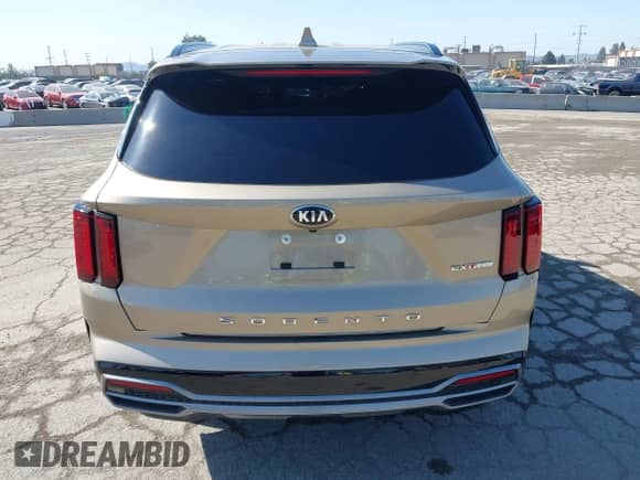 2021 Kia Sorento EX with VIN 5XYRH4LF2MG011475, listed as a IAAI auction lot 41990875 with 45,843 mi miles and . Bid and sale history available at DreamBid. Image 16.