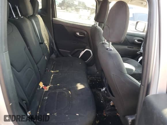 2018 Jeep Renegade Latitude with VIN ZACCJBBB4JPH61064, listed as a Copart auction lot 70741315 with 92,181 mi miles and Salvage title. Bid and sale history available at DreamBid. Image 11.