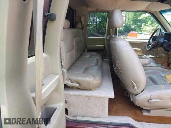 1998 GMC Sierra 1500 с VIN 1GTEK19R1WR501507, выставлен на аукционе IAAI как лот 43207917 с пробегом 375 881 миль миль и . История ставок и продаж доступна на DreamBid. Изображение 8.