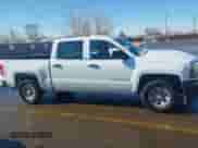 2017 Chevrolet Silverado 1500 Work Truck z VIN 3GCUKNEC4HG478604, wystawiony jako IAAI lot #41346788 z przebiegiem 164 323 mil mil oraz . Historia ofert i sprzedaży dostępna na DreamBid. Obrazek 13.