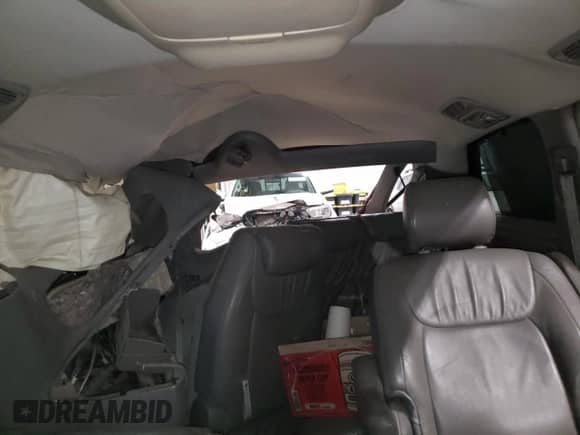 2009 Toyota Sienna XLE с VIN 5TDZK22C69S257257, выставлен на аукционе Copart как лот 71672255 с пробегом 157 355 миль миль и Списание • Salvage title. История ставок и продаж доступна на DreamBid. Изображение 10.