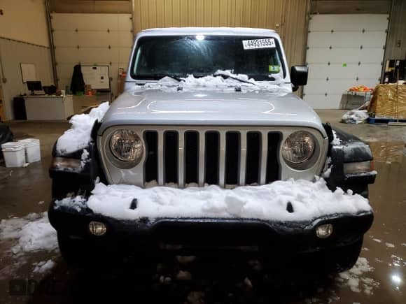 2023 Jeep Wrangler Sport с VIN 1C4HJXDN8PW639488, выставлен на аукционе Copart как лот 44931555 с пробегом 23 371 миль миль и Списание • Salvage title. История ставок и продаж доступна на DreamBid. Изображение 5.