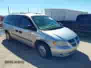 2003 Dodge Caravan SE z VIN 1D4GP24383B191270, wystawiony jako IAAI lot #43450098 z przebiegiem 165 164 mil mil oraz . Historia ofert i sprzedaży dostępna na DreamBid. Obrazek 1.