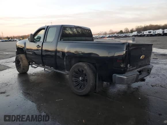 2007 Chevrolet Silverado 1500 Work Truck с VIN 2GCEK19JX71659011, выставлен на аукционе Copart как лот 82175134 с пробегом 186 503 миль миль и Списание • Salvage title. История ставок и продаж доступна на DreamBid. Изображение 2.