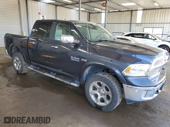 2017 Ram 1500 Laramie with VIN 1C6RR7NT3HS656242, listed as a Copart auction lot 55567805 with 125,177 mi miles and Clean title. Bid and sale history available at DreamBid. Image 4.