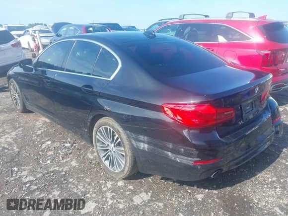2019 BMW 5 Series 530i с VIN WBAJA5C53KBX46825, выставлен на аукционе IAAI как лот 42670532 с пробегом 65 190 миль миль и . История ставок и продаж доступна на DreamBid. Изображение 3.