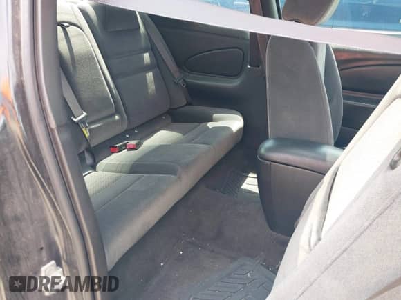 2006 Chevrolet Monte Carlo LT 3.5L с VIN 2G1WM15K769281302, выставлен на аукционе IAAI как лот 42809223 с пробегом 124 287 миль миль и . История ставок и продаж доступна на DreamBid. Изображение 8.