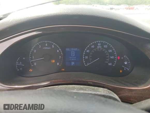 2013 Hyundai Genesis 3.8L z VIN KMHGC4DD4DU217510, wystawiony jako Copart lot #71065165 z przebiegiem 110 469 mil mil oraz Szkoda całkowita • Salvage title. Historia ofert i sprzedaży dostępna na DreamBid. Obrazek 9.