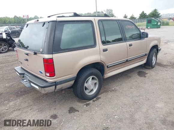 1993 Ford Explorer Eddie Bauer with VIN 1FMDU32X7PUD56025, listed as a IAAI auction lot 42749693 with 100,795 mi miles and . Bid and sale history available at DreamBid. Image 4.