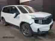 2022 Honda Passport EX-L with VIN 5FNYF8H52NB001840, listed as a IAAI auction lot 41598646 with 53,734 mi miles and . Bid and sale history available at DreamBid. Image 6.