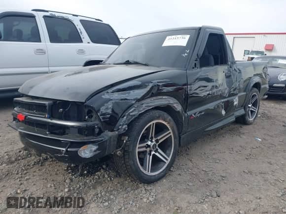 1999 Chevrolet S-10 LS Xtreme с VIN 1GCCS14W7X8181251, выставлен на аукционе IAAI как лот 41215736 с пробегом 192 449 миль миль и . История ставок и продаж доступна на DreamBid. Изображение 17.