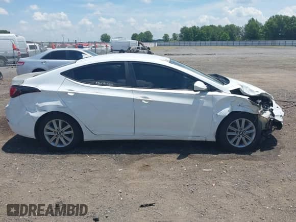 2016 Hyundai Elantra SE с VIN 5NPDH4AE7GH698535, выставлен на аукционе IAAI как лот 42592078 с пробегом 202 068 миль миль и . История ставок и продаж доступна на DreamBid. Изображение 13.