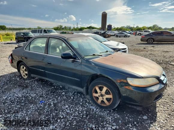 2000 Honda Accord SE with VIN 1HGCG5677YA058396, listed as a Copart auction lot 64103895 with Not provided miles and Salvage title. Bid and sale history available at DreamBid. Image 4.