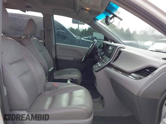 2016 Toyota Sienna XLE with VIN 5TDYK3DC8GS738204, listed as a IAAI auction lot 41105430 with 109,248 mi miles and . Bid and sale history available at DreamBid. Image 5.