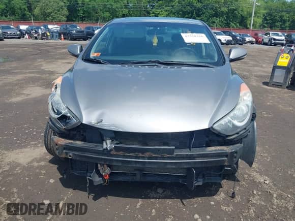 2011 Hyundai Elantra GLS с VIN 5NPDH4AEXBH046338, выставлен на аукционе IAAI как лот 42528326 с пробегом 238 198 миль миль и . История ставок и продаж доступна на DreamBid. Изображение 12.