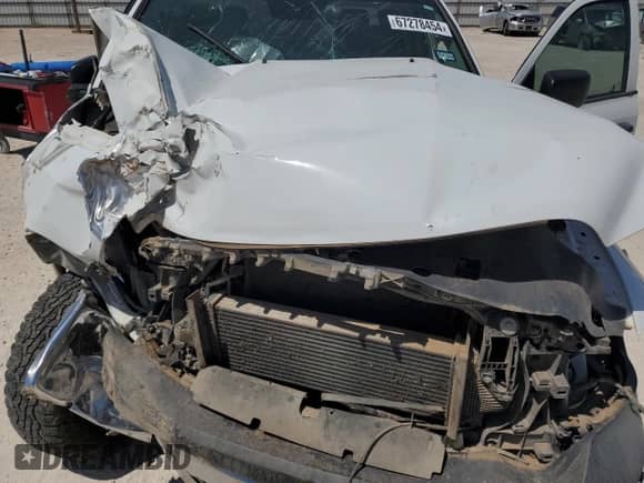 2018 Ram 1500 Tradesman z VIN 1C6RR7KMXJS320882, wystawiony jako Copart lot #67278454 z przebiegiem 146 257 mil mil oraz Szkoda całkowita • Salvage title. Historia ofert i sprzedaży dostępna na DreamBid. Obrazek 13.