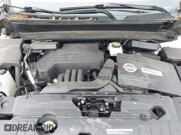 2014 Nissan Pathfinder SV Hybrid with VIN 5N1CR2MM6EC657673, listed as a IAAI auction lot 41699379 with 94,654 mi miles and . Bid and sale history available at DreamBid. Image 10.