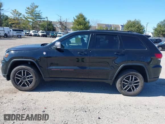 2021 Jeep Grand Cherokee Trailhawk с VIN 1C4RJFLGXMC698606, выставлен на аукционе IAAI как лот 41901479 с пробегом 50 086 миль миль и . История ставок и продаж доступна на DreamBid. Изображение 14.