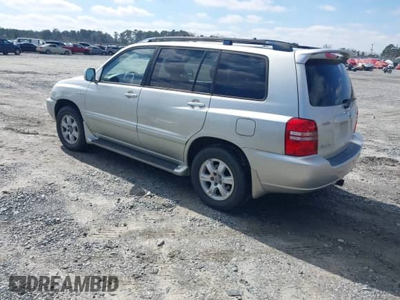 2003 Toyota Highlander с VIN JTEHF21A930113286, выставлен на аукционе IAAI как лот 41619789 с пробегом 311 242 миль миль и . История ставок и продаж доступна на DreamBid. Изображение 3.