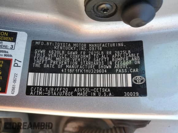 2017 Toyota Camry XLE z VIN 4T1BF1FK1HU329604, wystawiony jako Copart lot #72052825 z przebiegiem 197 044 mil mil oraz Szkoda całkowita • Salvage title. Historia ofert i sprzedaży dostępna na DreamBid. Obrazek 12.